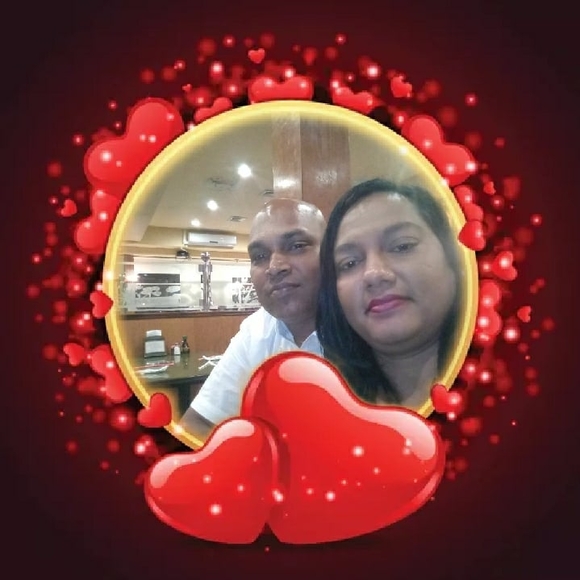 Meet your Posher, Latchmie - Picture 1 of 1